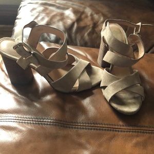 Antonio Melani heels